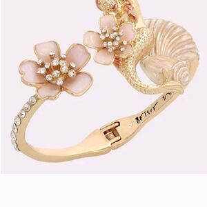 Betsey Johnson Mermaid Hinged Bangle Bracelet NWT